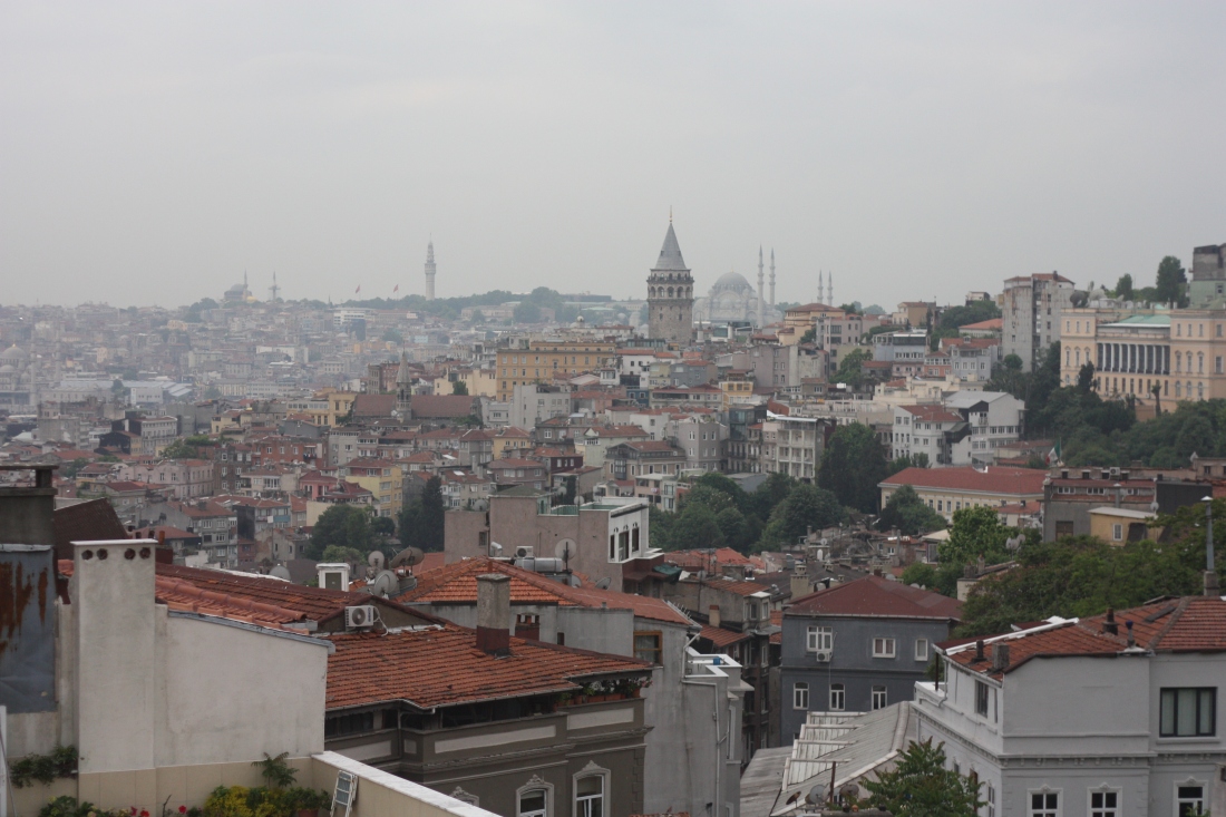 View-over-Istanbul-from-artistic-quarter